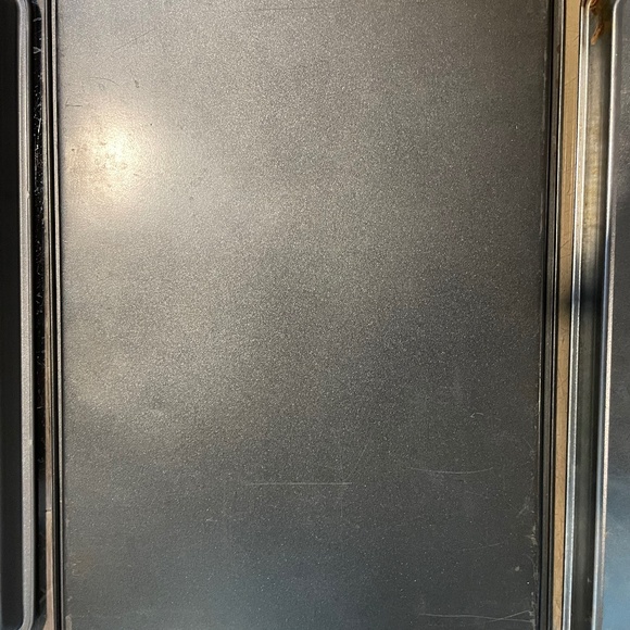 4-Piece Mixed Set of Baking Sheets/Pans - Picture 7 of 7